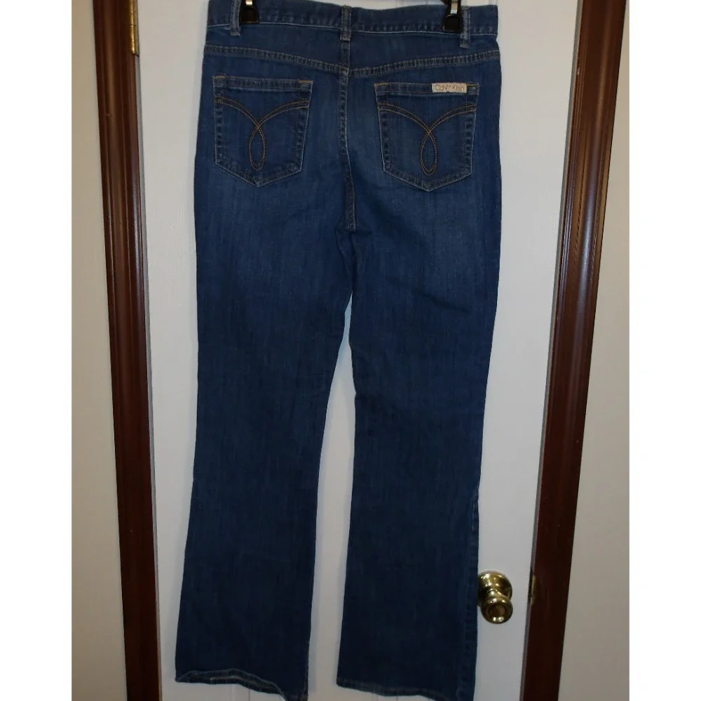 Calvin Klein Jeans Flare Leg Dark Wash Denim Jeans Women's Size 8‎